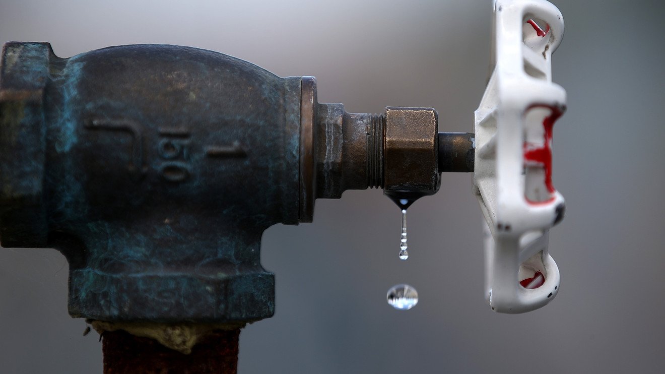 7 Easy Ways To Save Money On Your Business Water Bill